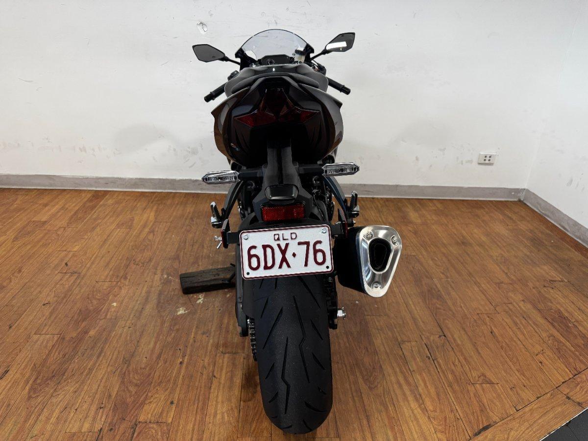 2026 KAWASAKI NINJA ZX-6R (636) SPORTS