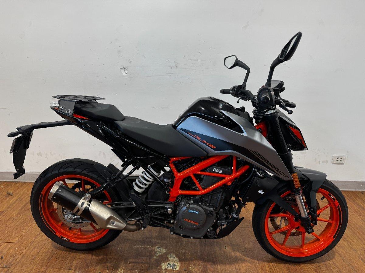 2021 KTM 390 DUKE ROAD