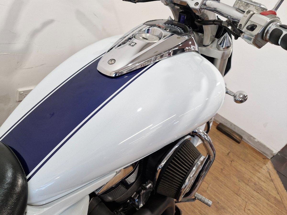 2009 SUZUKI VZR 1800 BOULEVARD (M109R) CRUISER