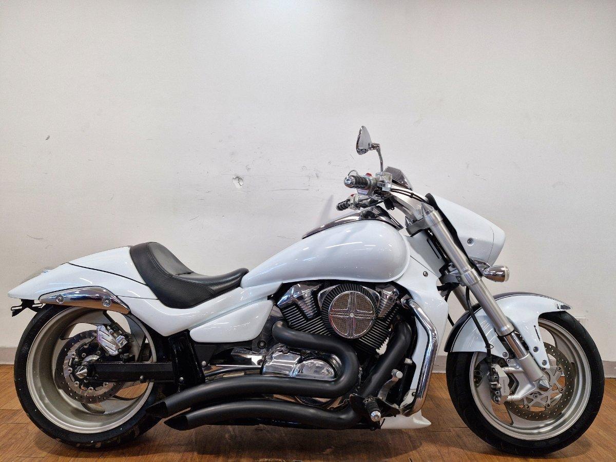 2009 SUZUKI VZR 1800 BOULEVARD (M109R) CRUISER