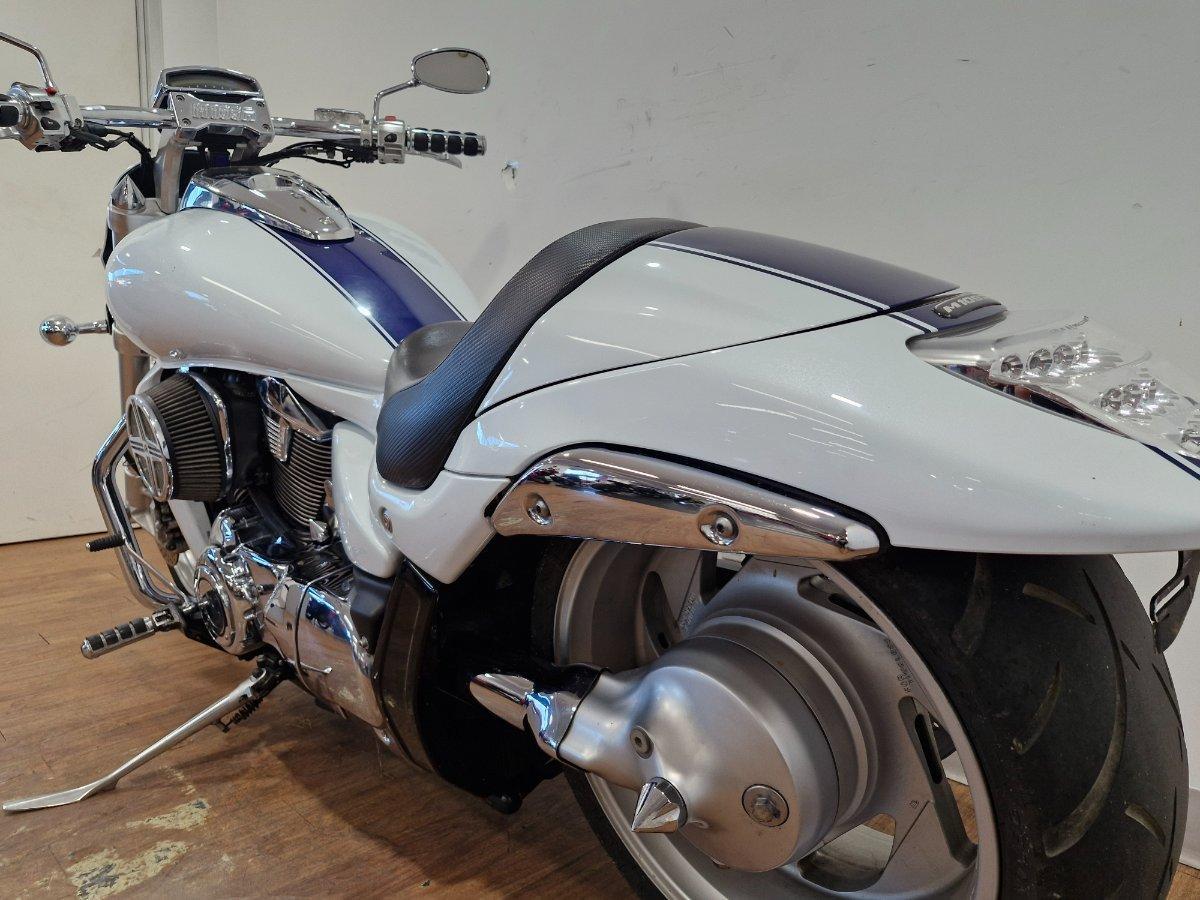 2009 SUZUKI VZR 1800 BOULEVARD (M109R) CRUISER
