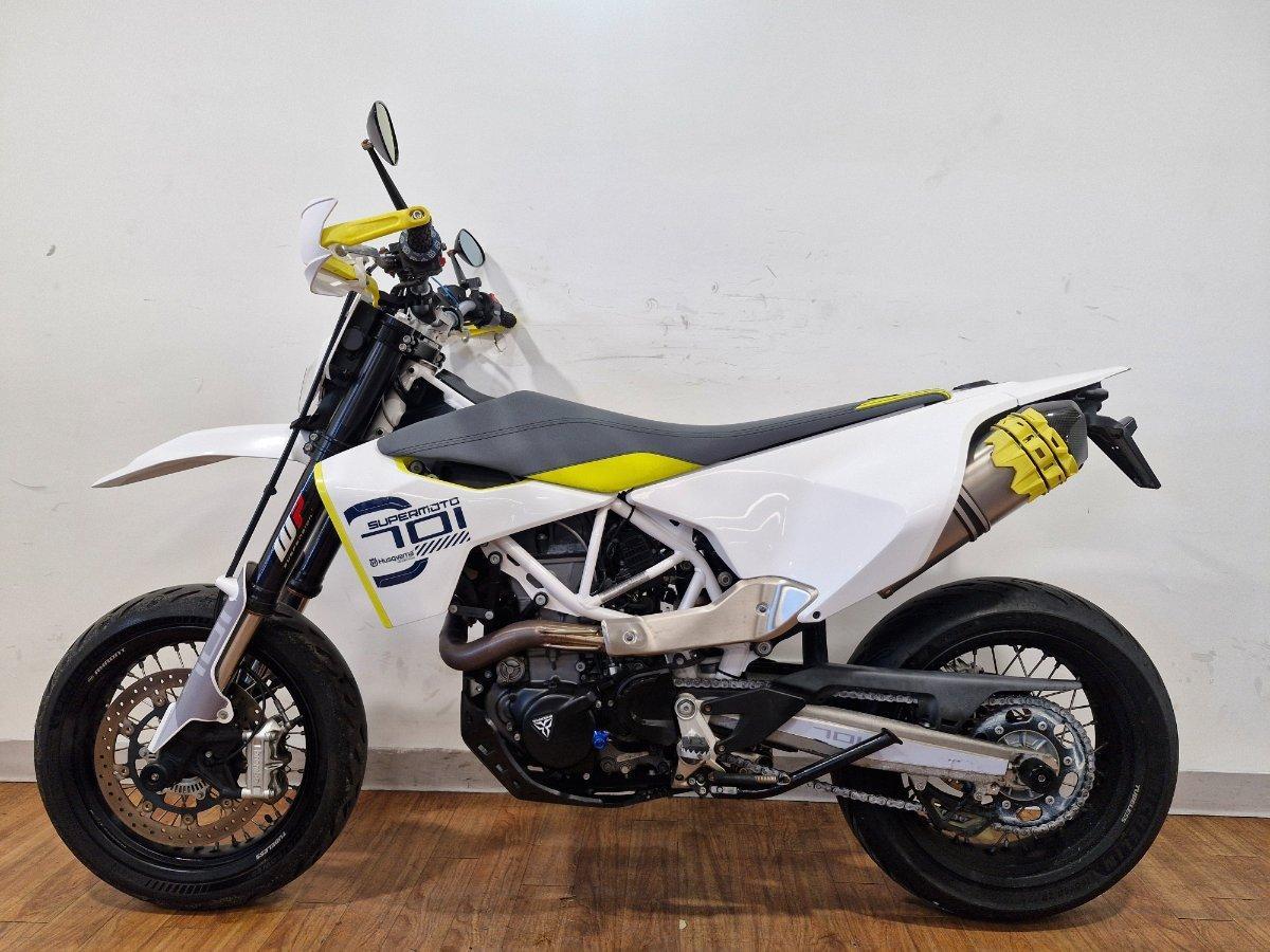2018 HUSQVARNA 701 SUPERMOTO SUPERMOTARD
