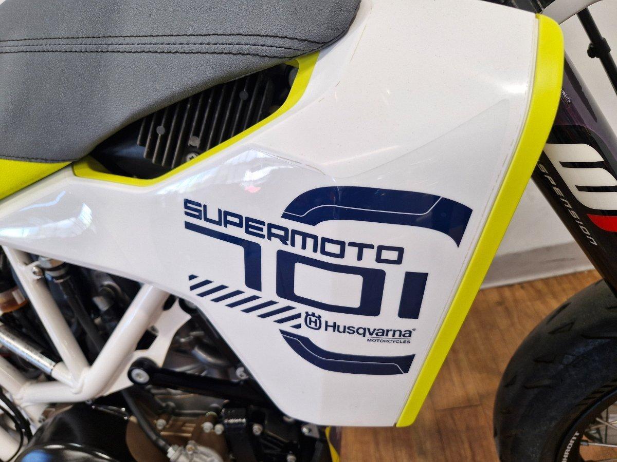 2018 HUSQVARNA 701 SUPERMOTO SUPERMOTARD
