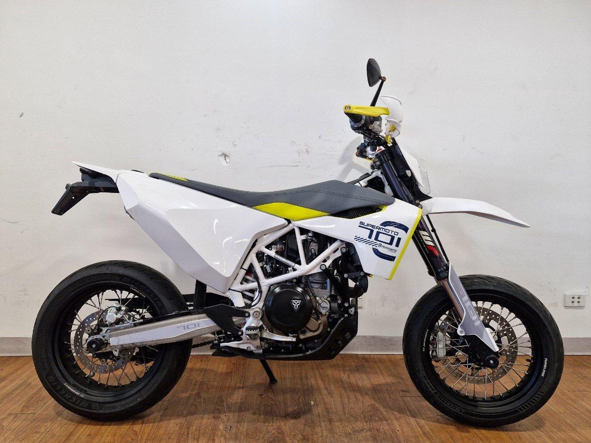 2018 HUSQVARNA 701 SUPERMOTO SUPERMOTARD