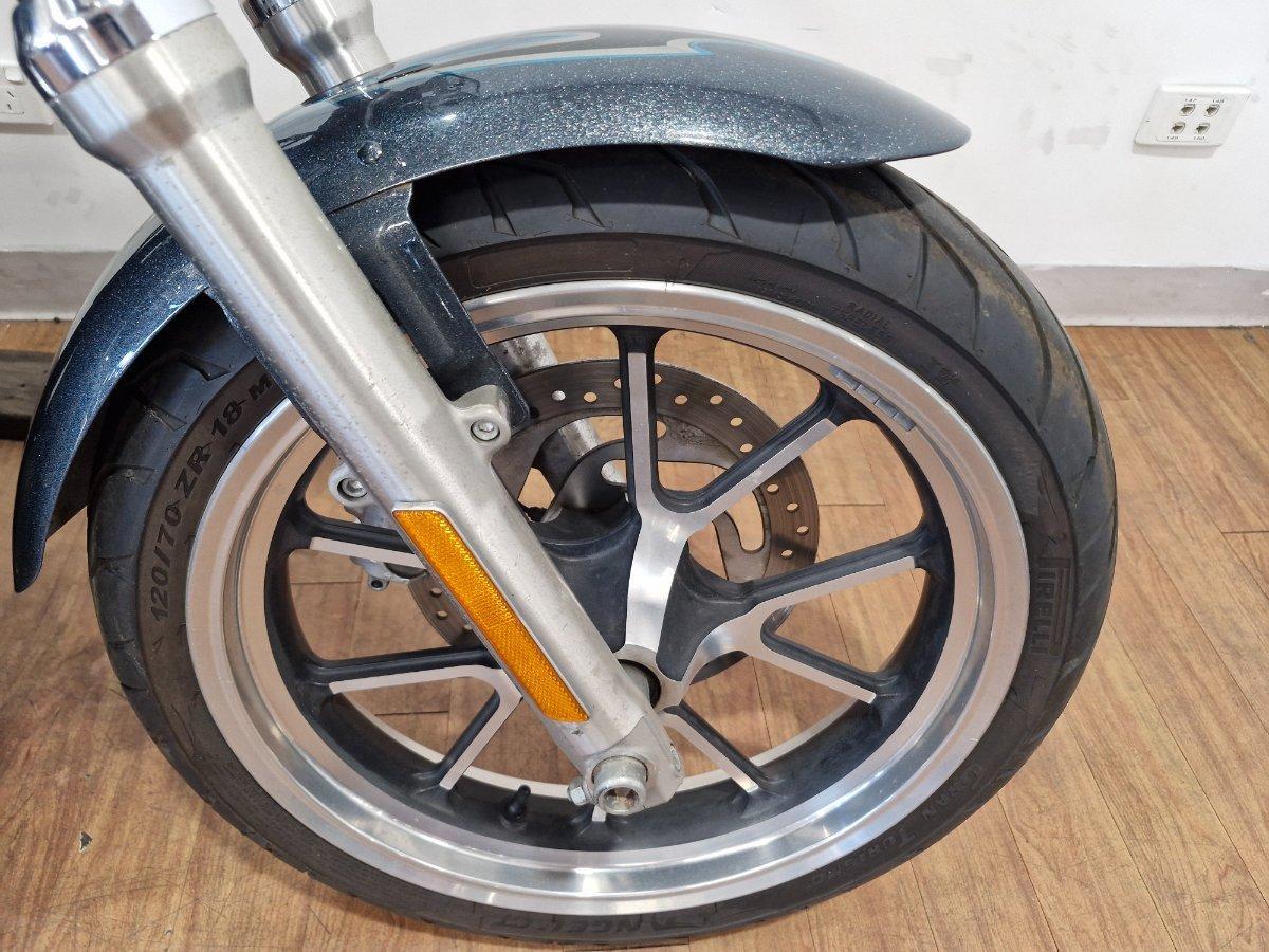 2015 HARLEY-DAVIDSON SPORTSTER SUPERLOW 1200T CRUISER