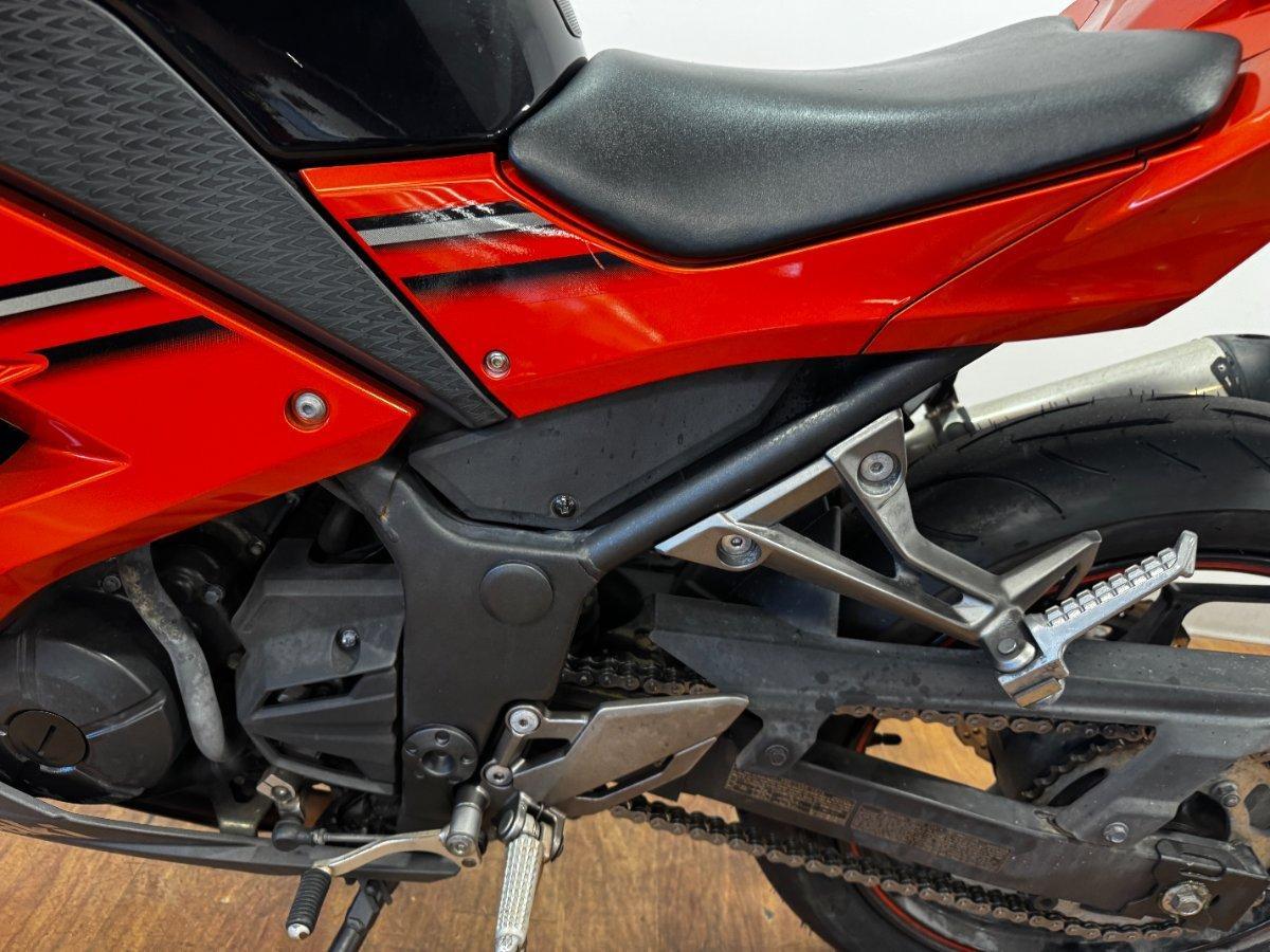 2015 KAWASAKI NINJA 300 ABS SPORTS