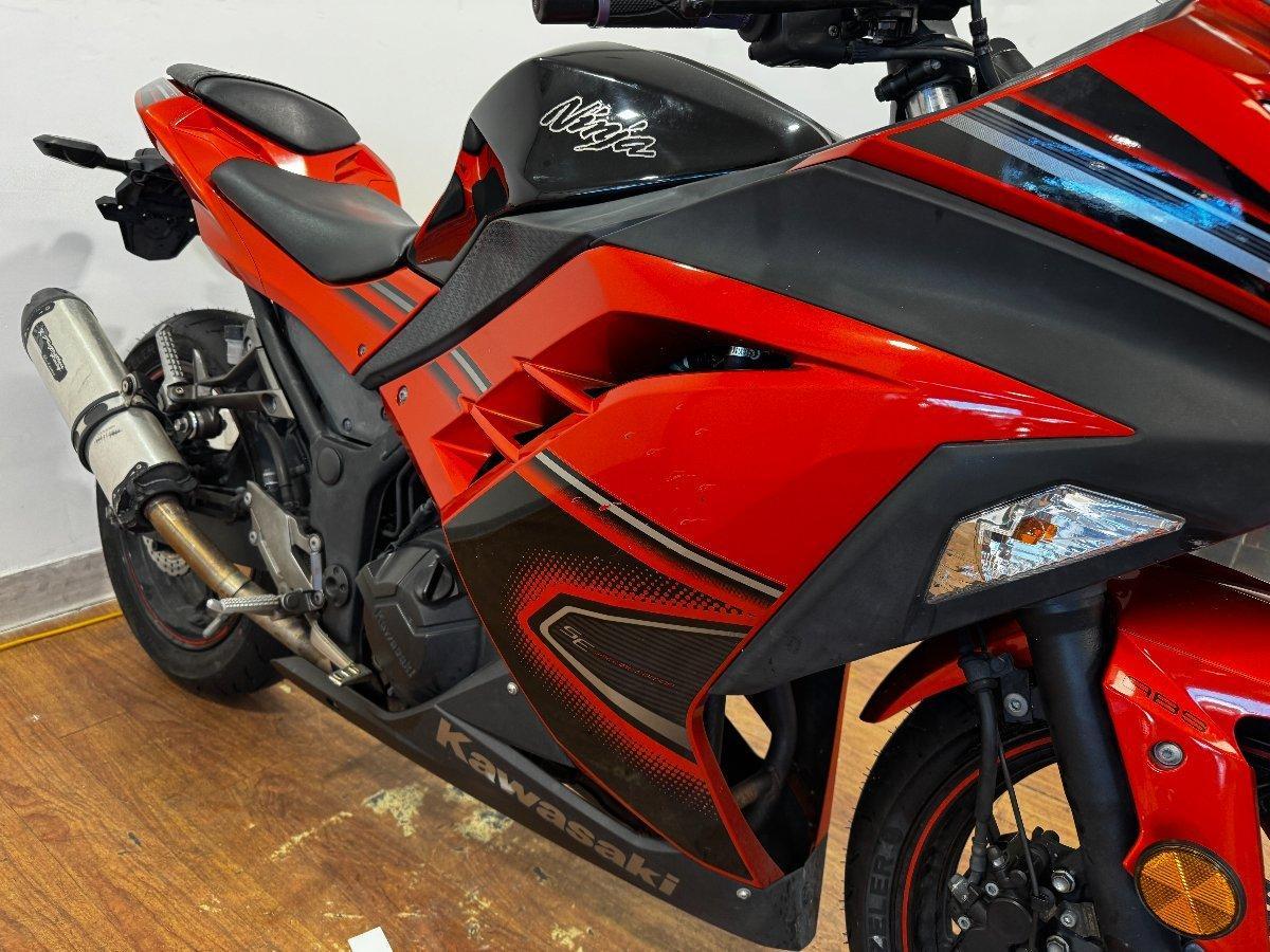 2015 KAWASAKI NINJA 300 ABS SPORTS