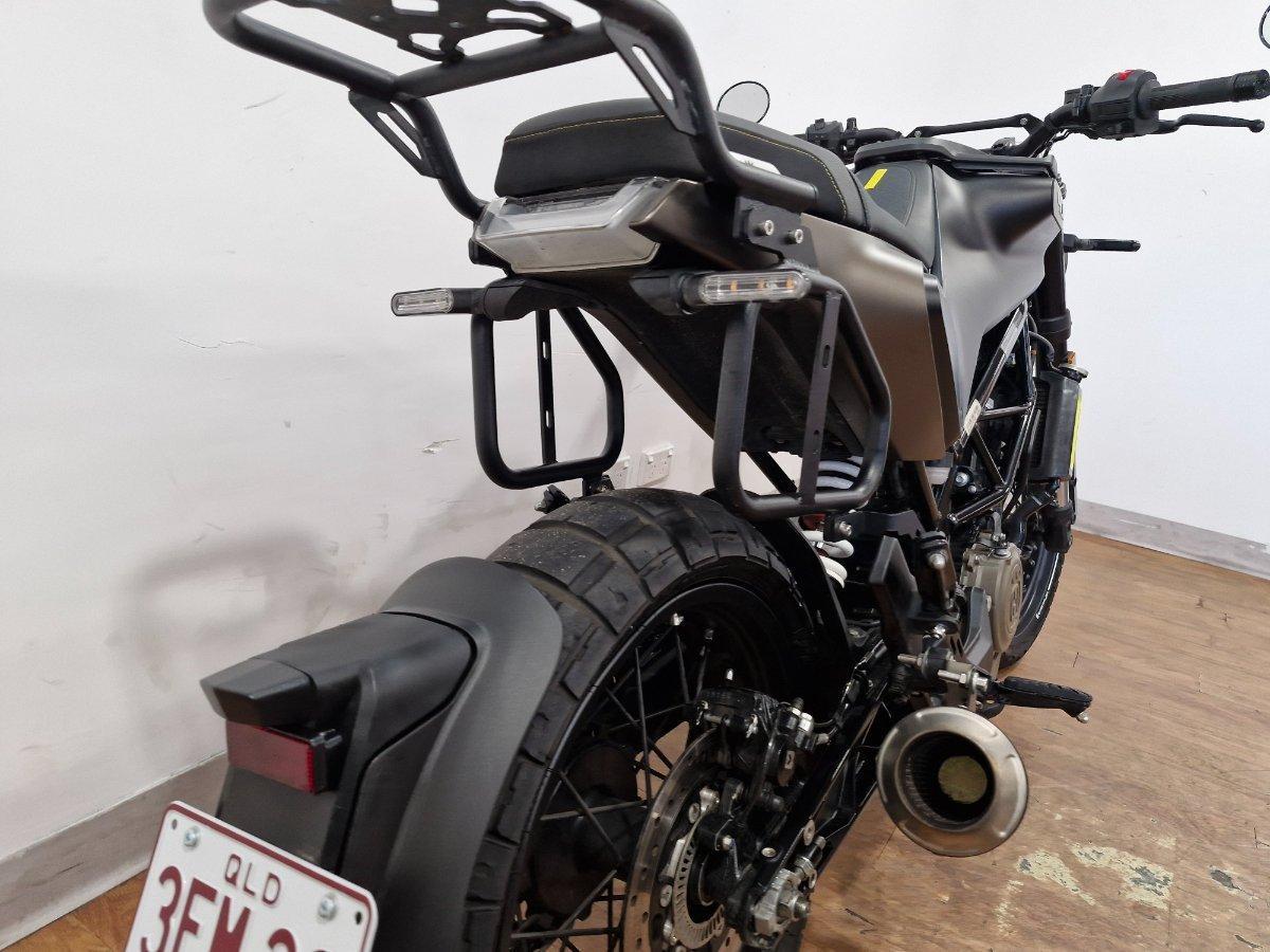 2022 HUSQVARNA SVARTPILEN 401 ROAD