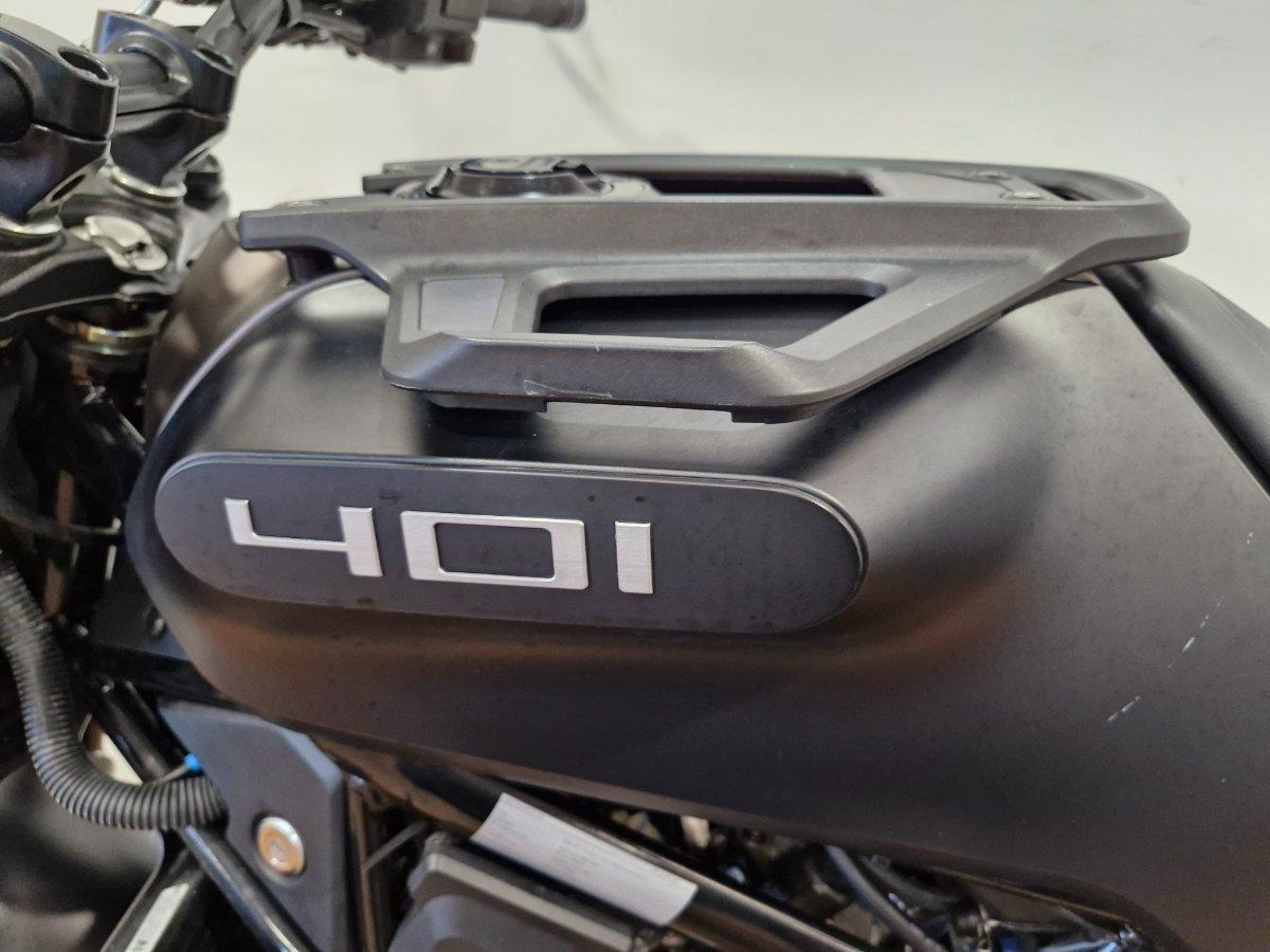 2022 HUSQVARNA SVARTPILEN 401 ROAD