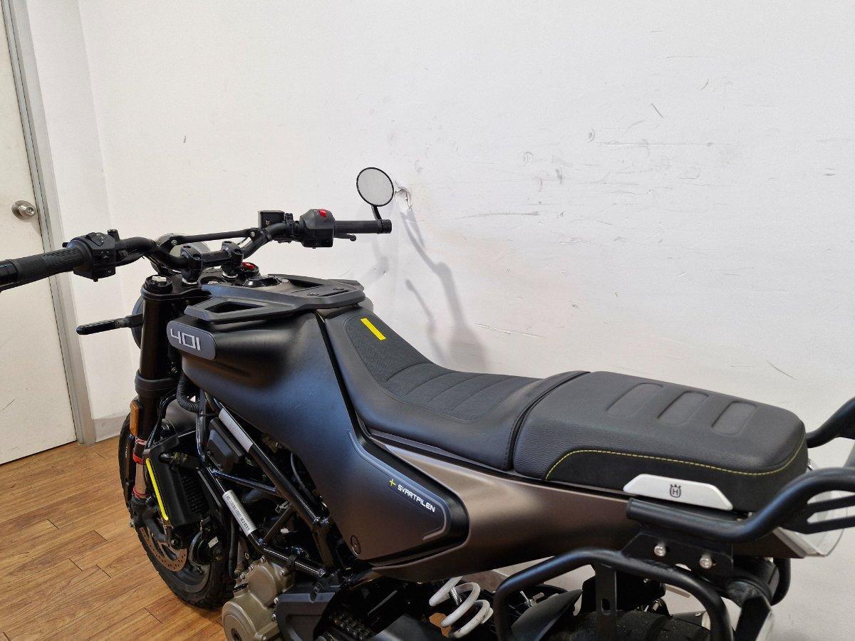 2022 HUSQVARNA SVARTPILEN 401 ROAD