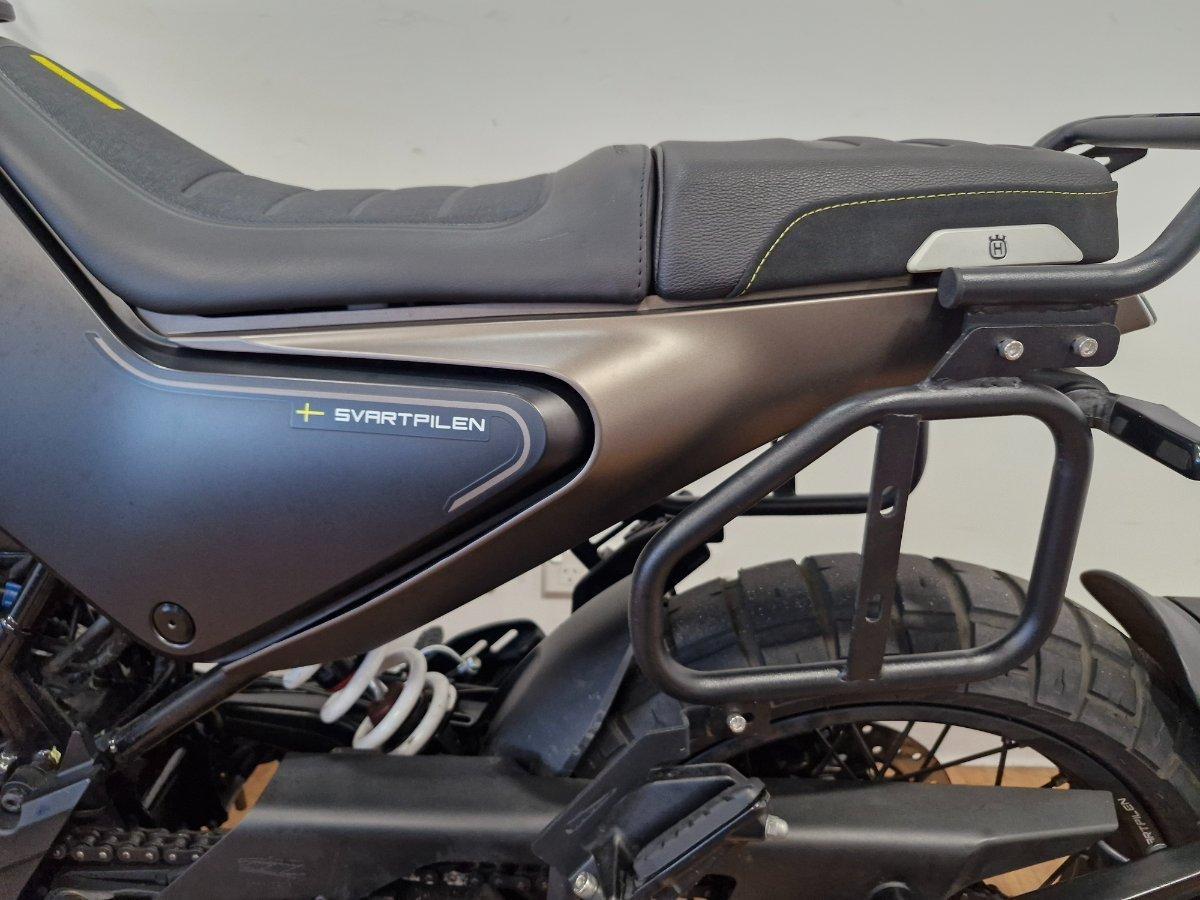 2022 HUSQVARNA SVARTPILEN 401 ROAD