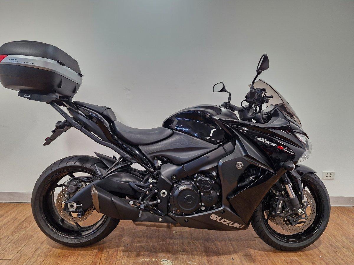 2020 SUZUKI GSX-S1000F ROAD
