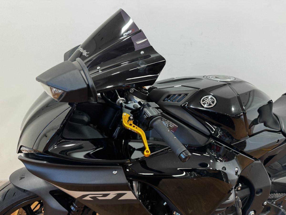 2023 YAMAHA YZF-R1 SPORTS