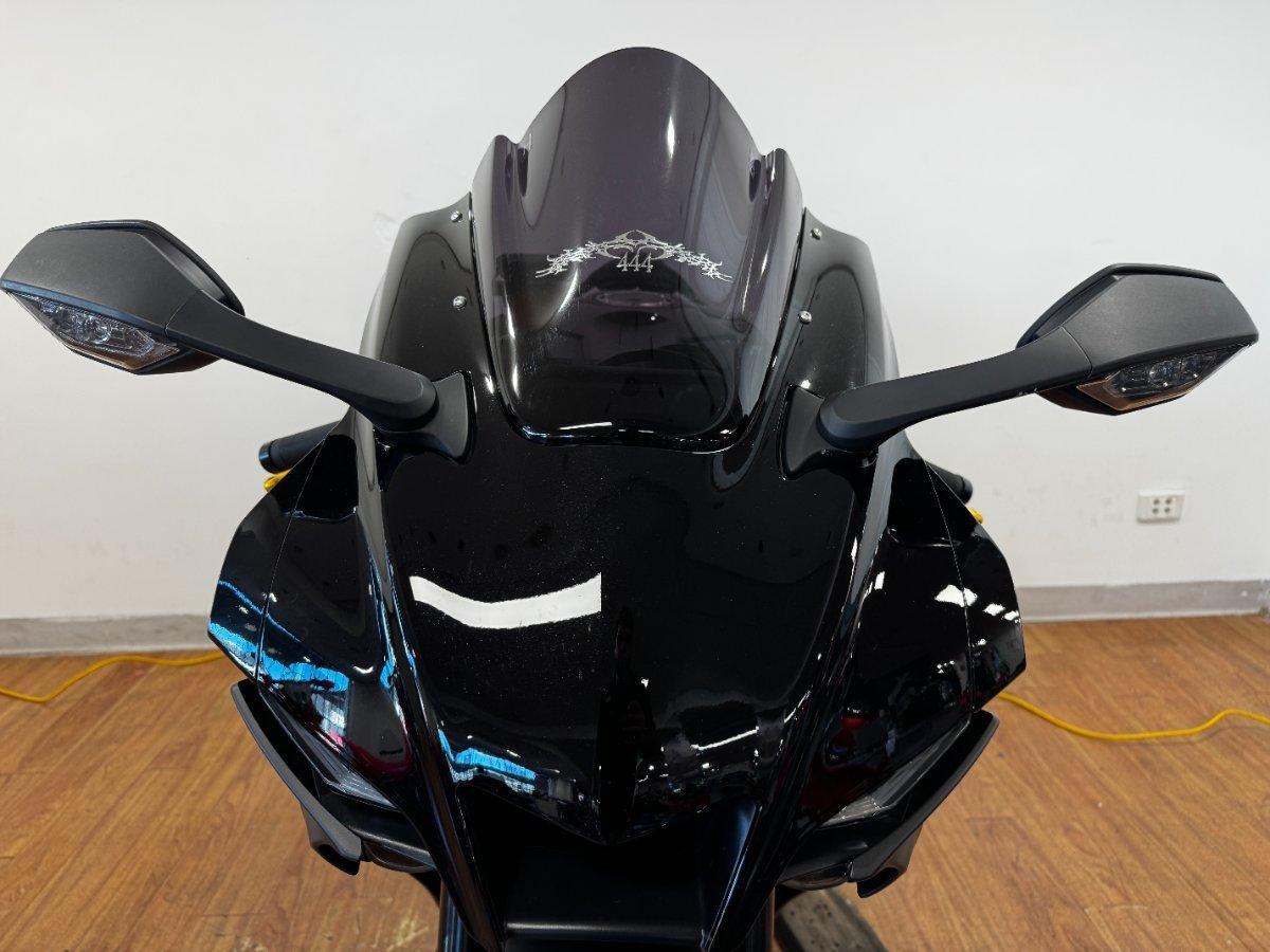 2023 YAMAHA YZF-R1 SPORTS