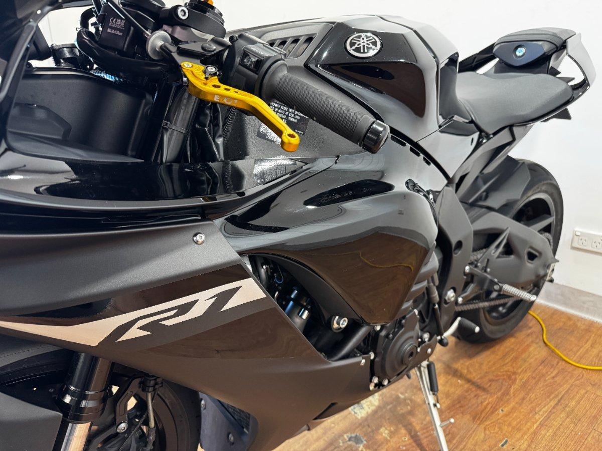 2023 YAMAHA YZF-R1 SPORTS