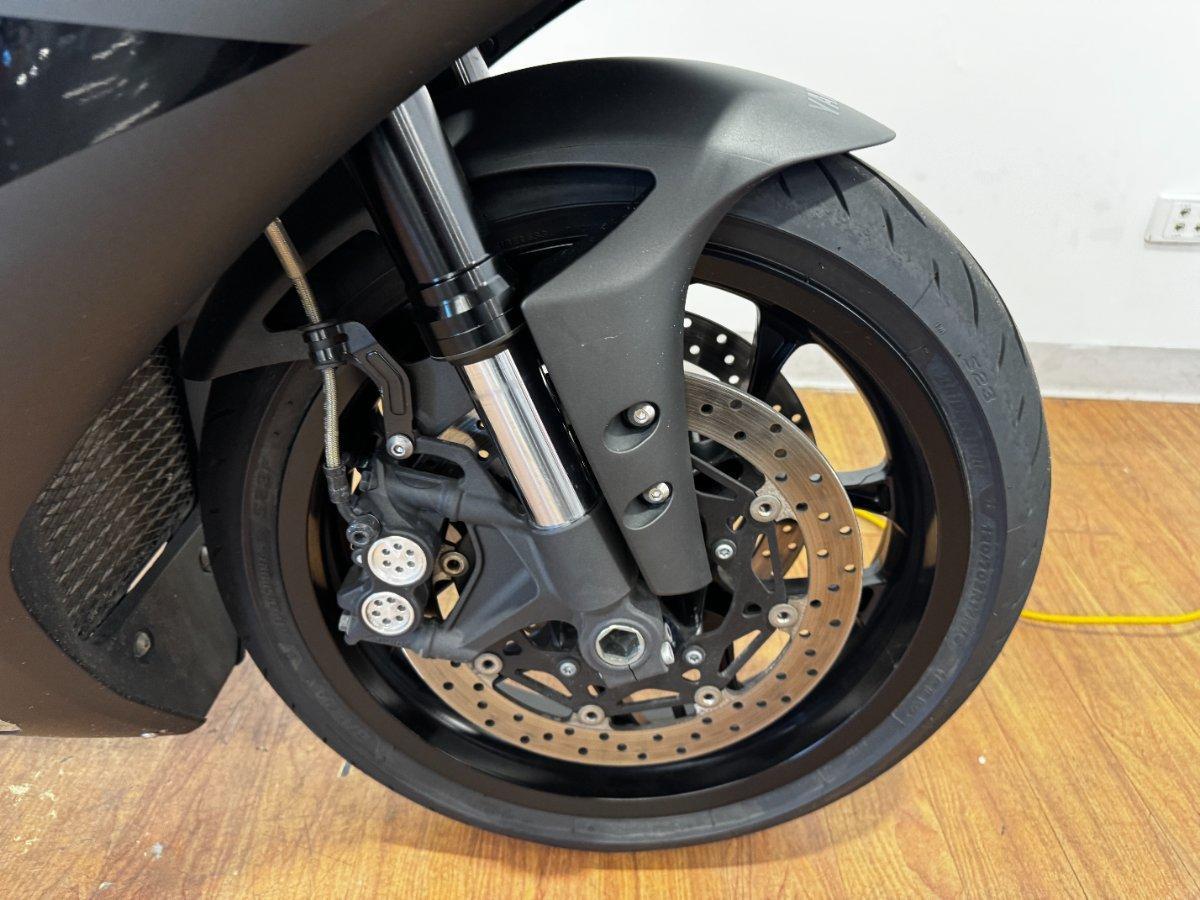 2023 YAMAHA YZF-R1 SPORTS