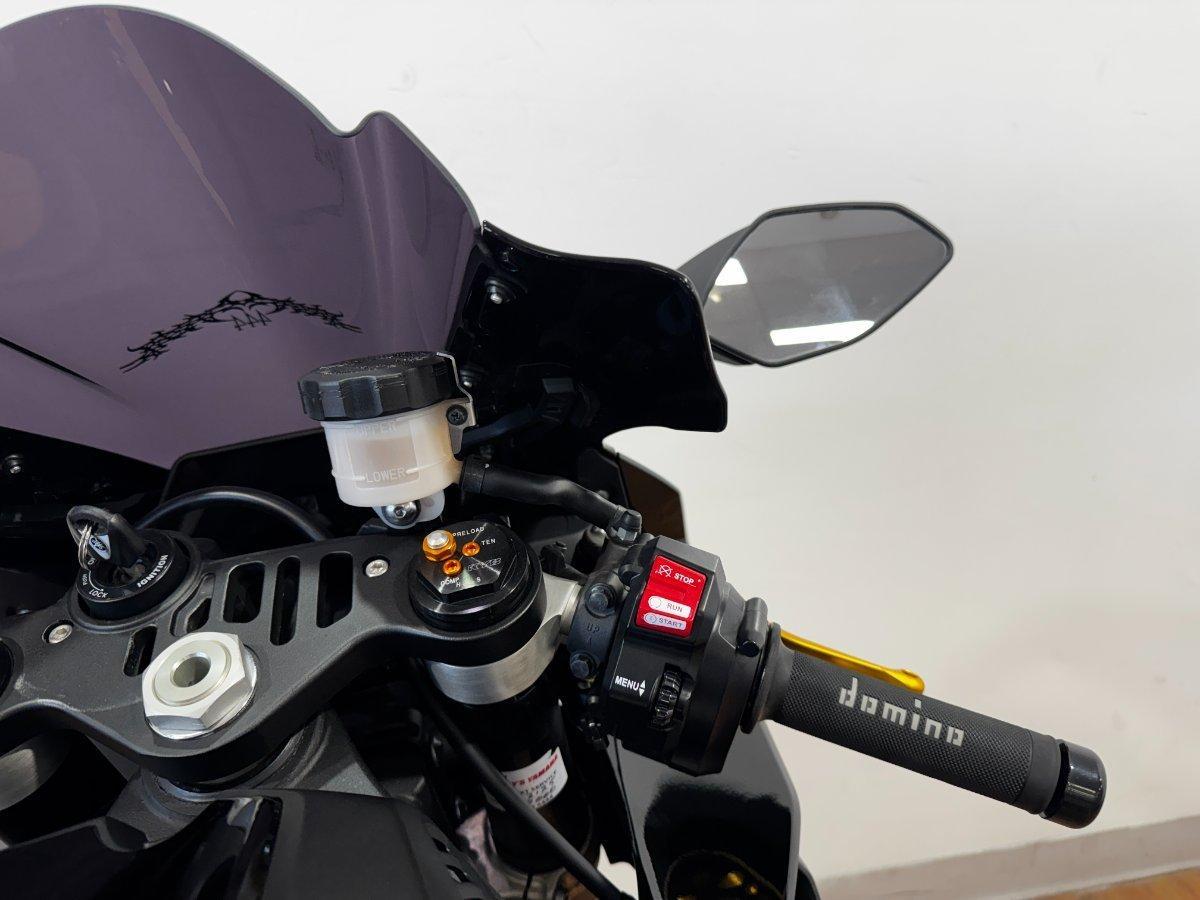 2023 YAMAHA YZF-R1 SPORTS