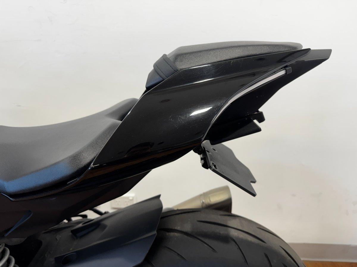 2023 YAMAHA YZF-R1 SPORTS