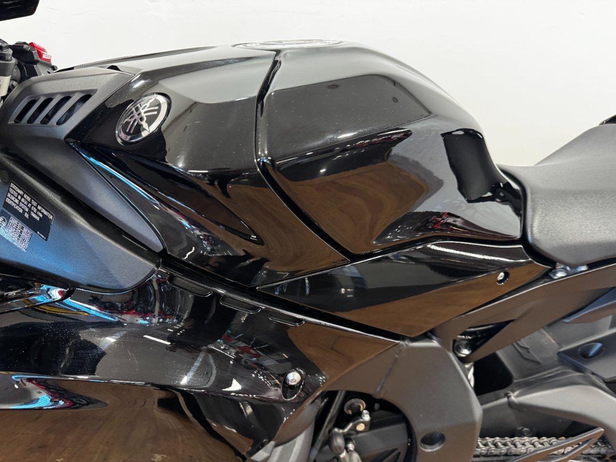 2023 YAMAHA YZF-R1 SPORTS