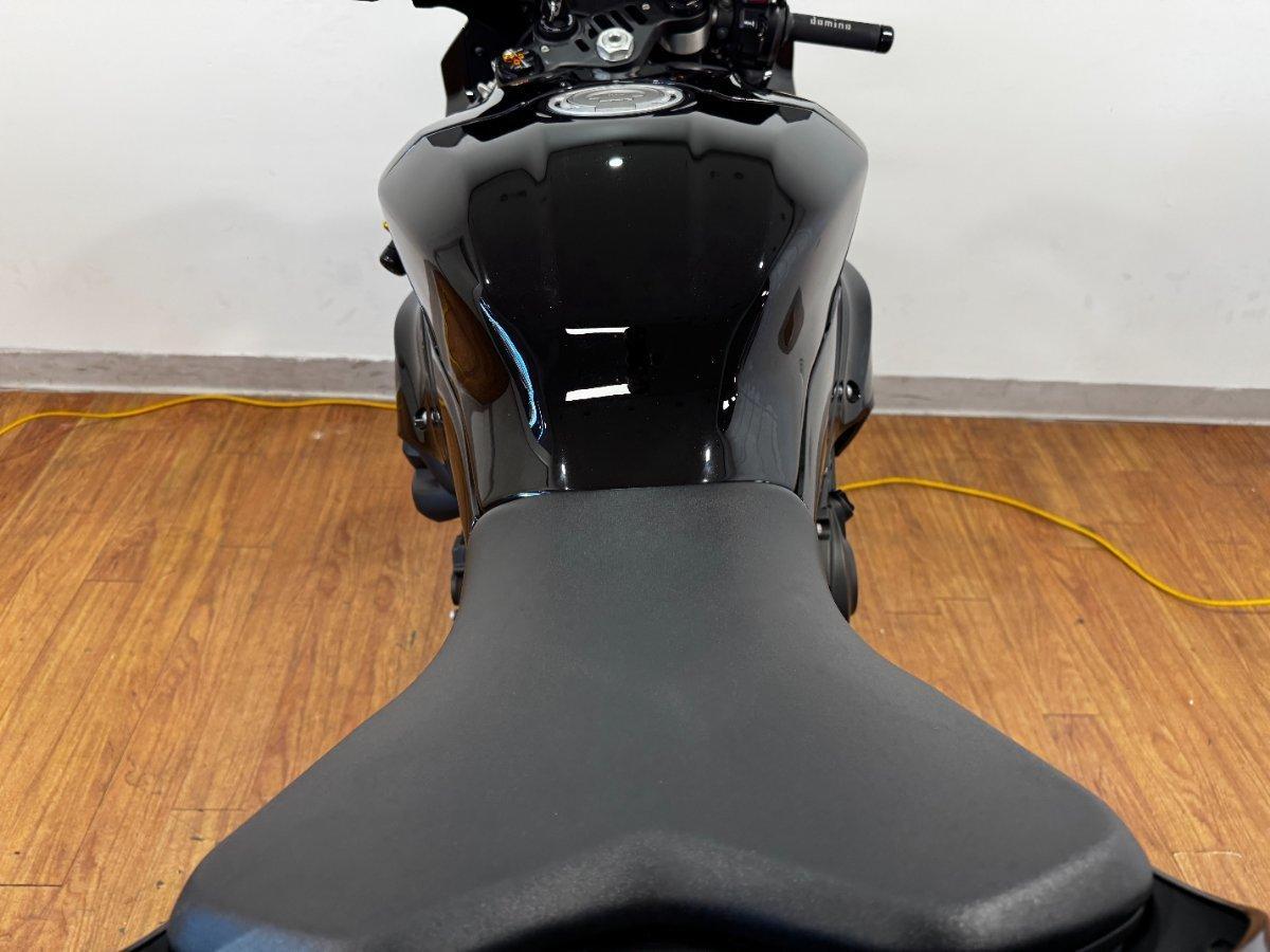 2023 YAMAHA YZF-R1 SPORTS