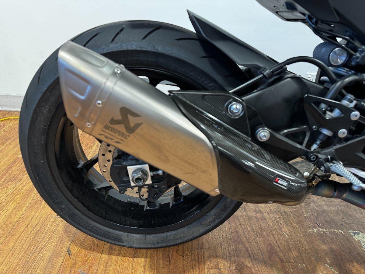 2023 YAMAHA YZF-R1 SPORTS