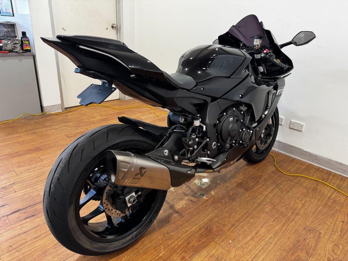 2023 YAMAHA YZF-R1 SPORTS