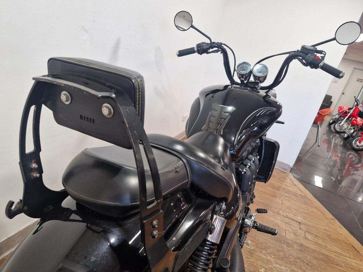 2012 TRIUMPH ROCKET III ROADSTER CRUISER