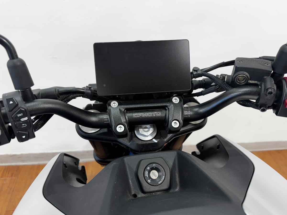 2024 CF MOTO 300 NK ABS ROAD