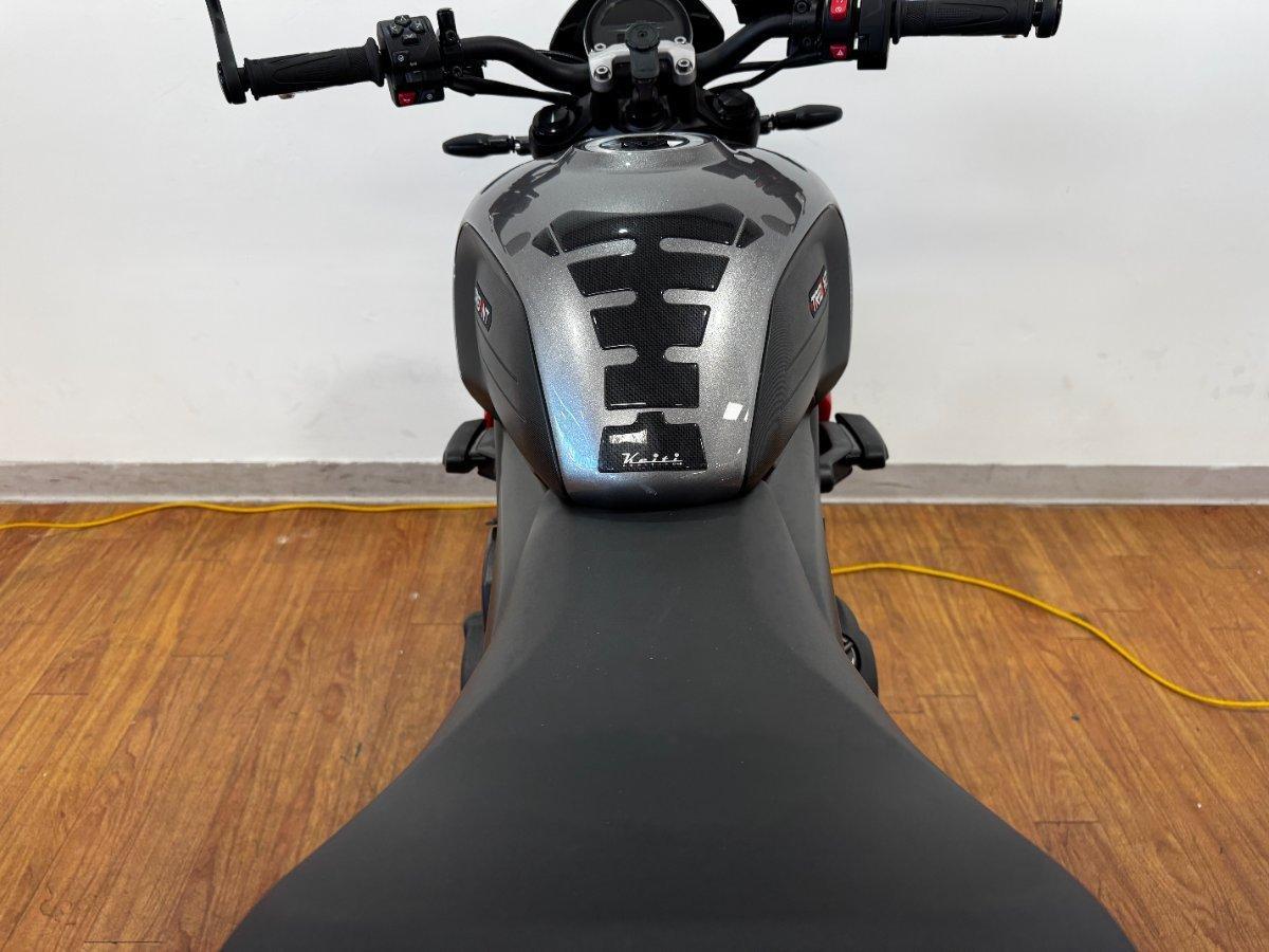 2022 TRIUMPH TRIDENT 660 ROAD