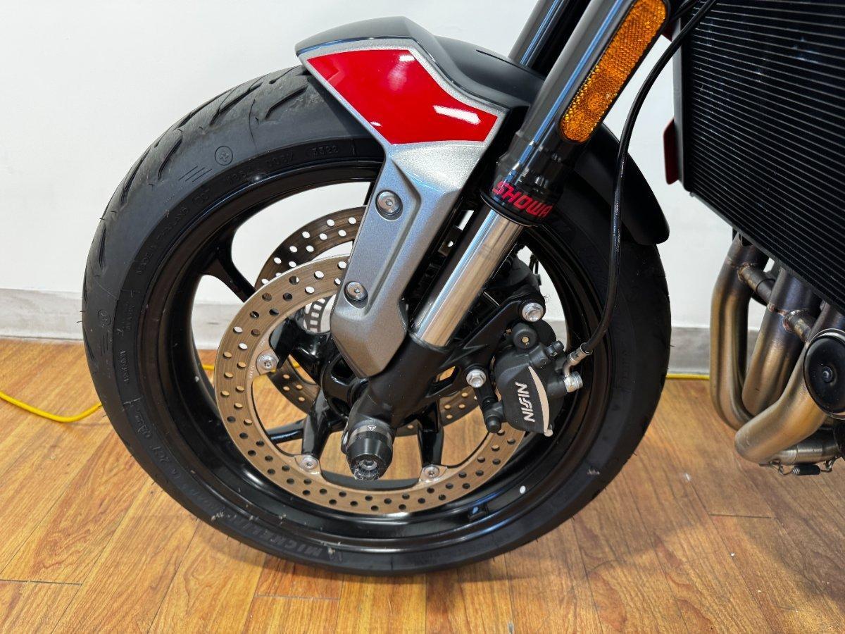 2022 TRIUMPH TRIDENT 660 ROAD
