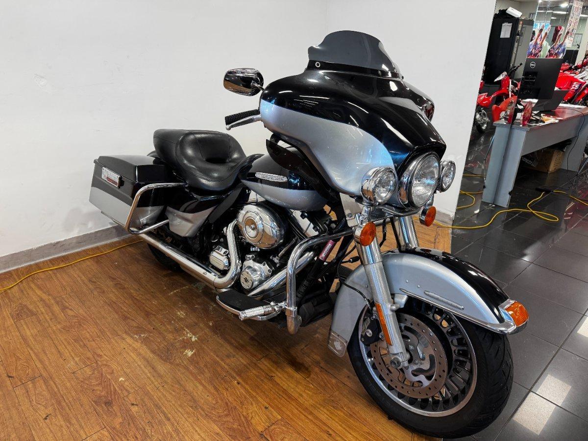 2012 HARLEY-DAVIDSON FLHTCU U/C ELECTRA GLIDE CRUISER