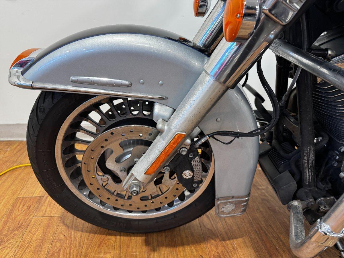 2012 HARLEY-DAVIDSON FLHTCU U/C ELECTRA GLIDE CRUISER