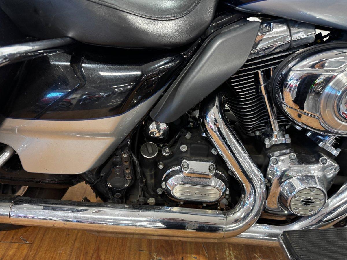 2012 HARLEY-DAVIDSON FLHTCU U/C ELECTRA GLIDE CRUISER