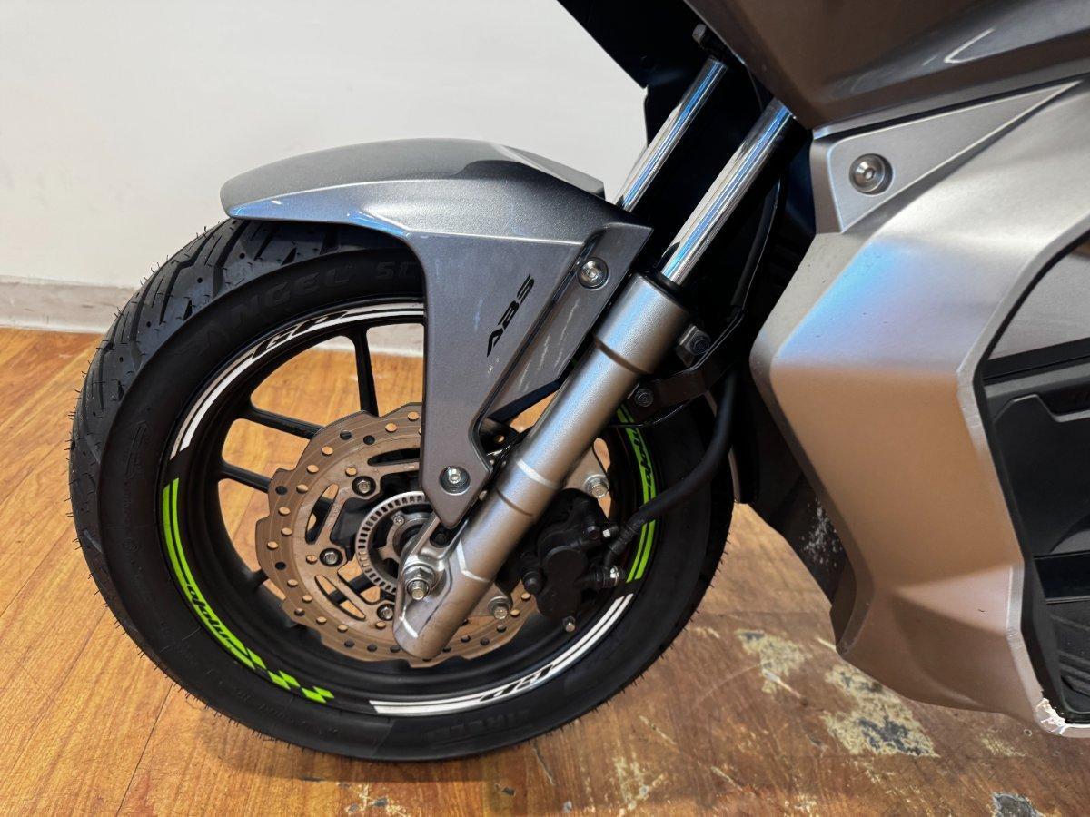 2021 HONDA ADV150 SCOOTER