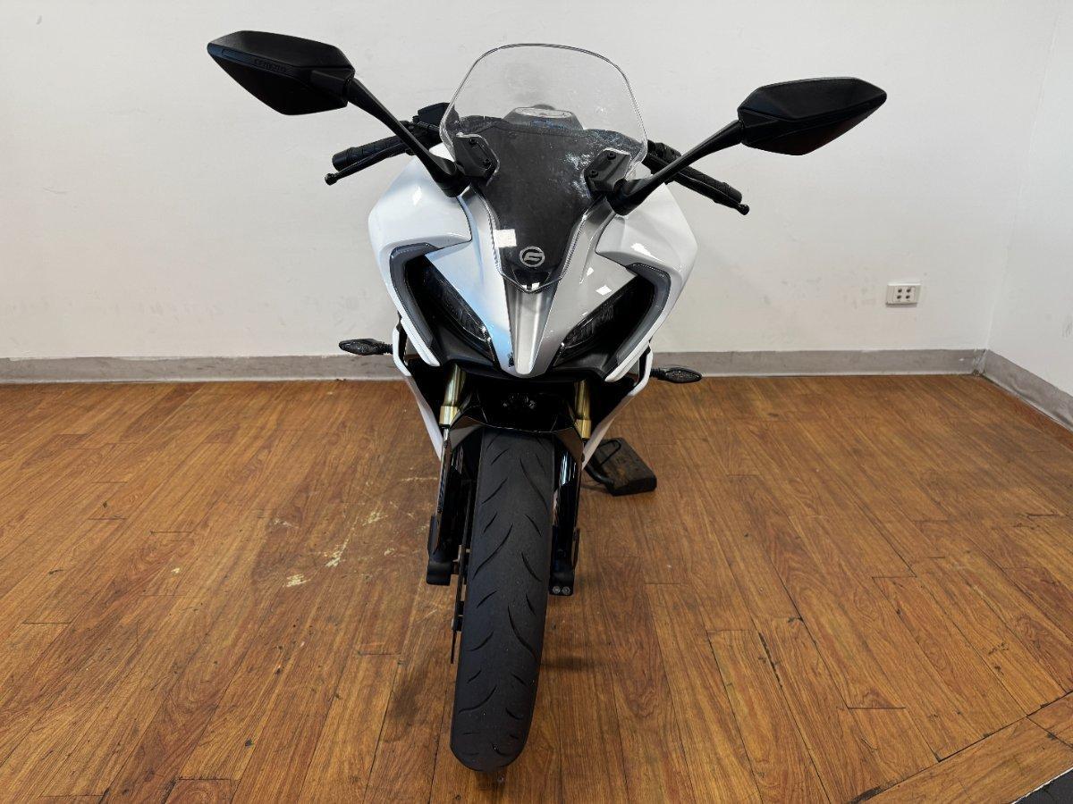 2020 CF MOTO 300 SR ABS ROAD