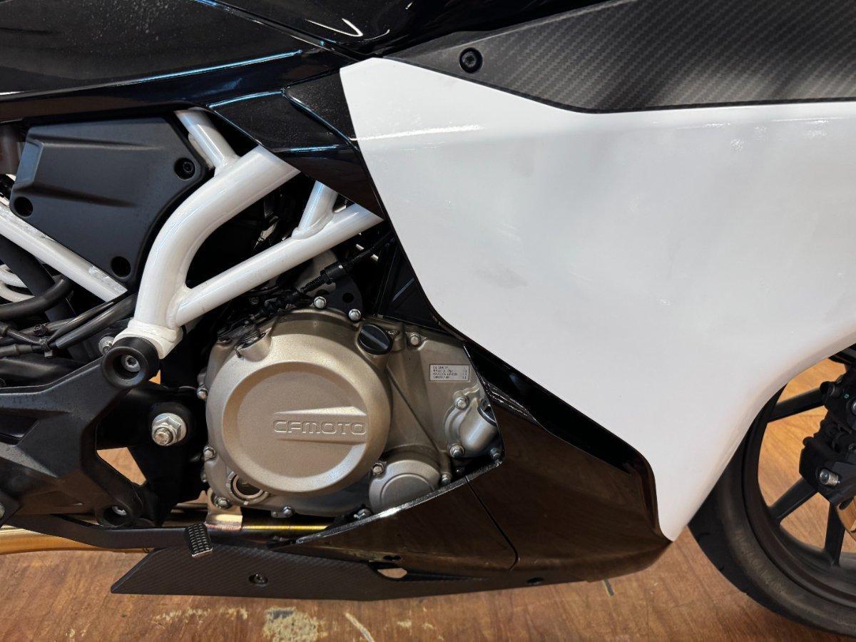 2020 CF MOTO 300 SR ABS ROAD