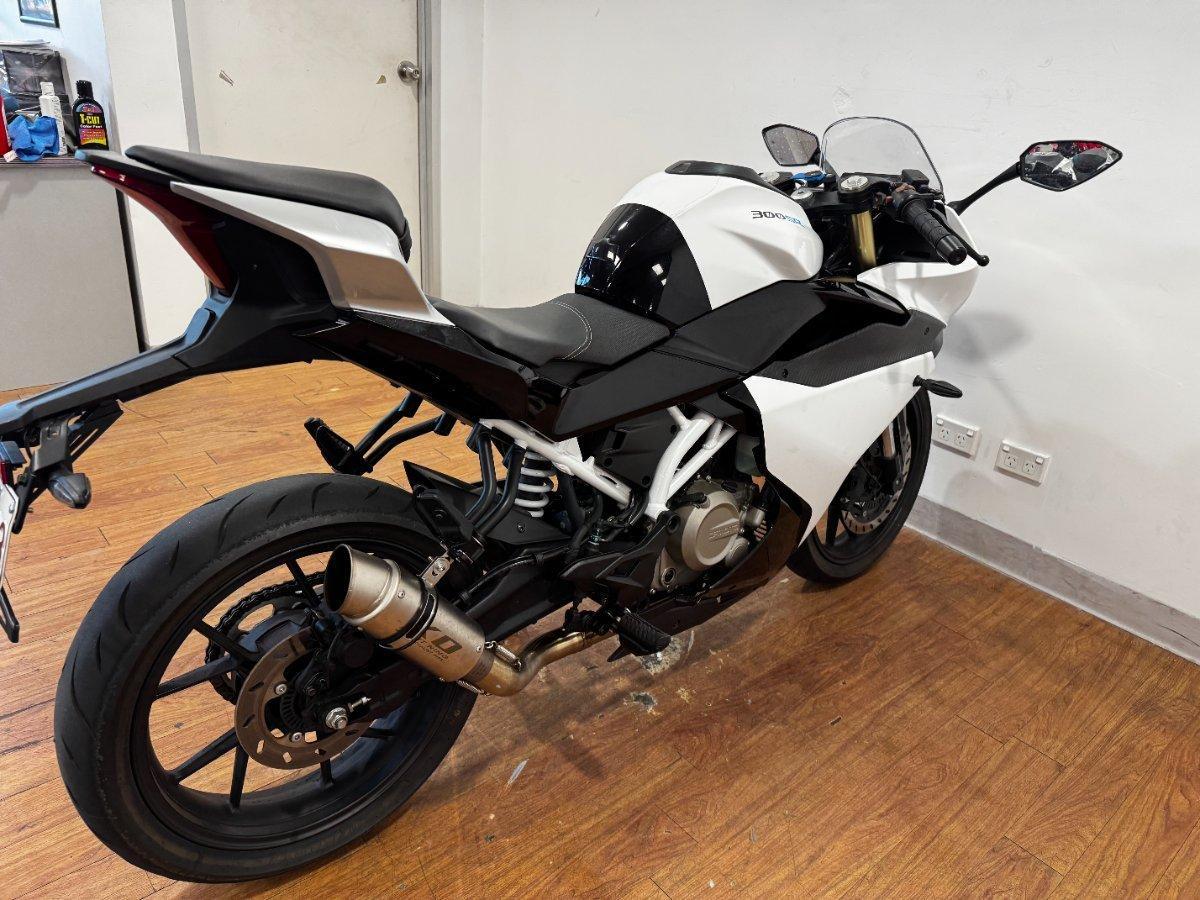 2020 CF MOTO 300 SR ABS ROAD