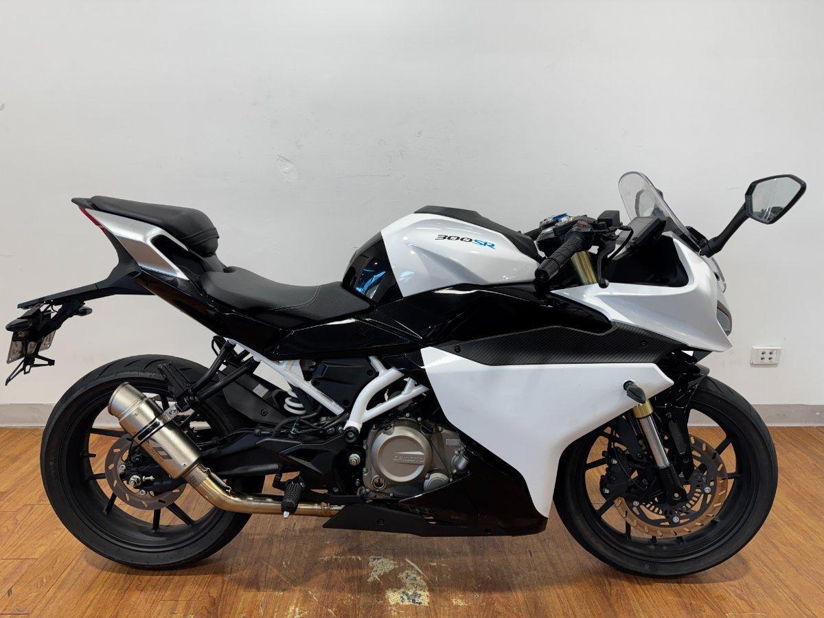 2020 CF MOTO 300 SR ABS ROAD