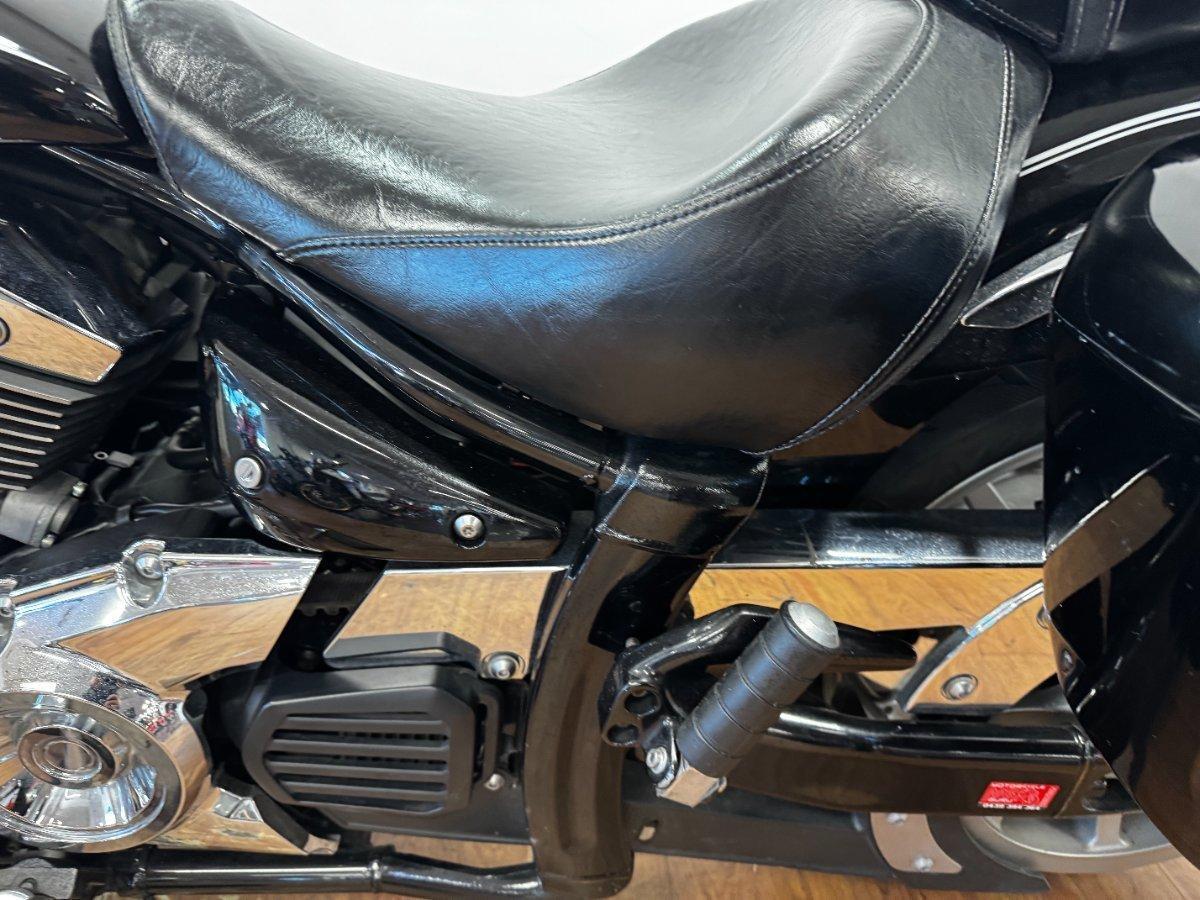 2014 YAMAHA XVS1300A V-STAR CRUISER