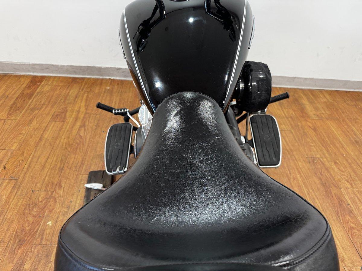 2014 YAMAHA XVS1300A V-STAR CRUISER