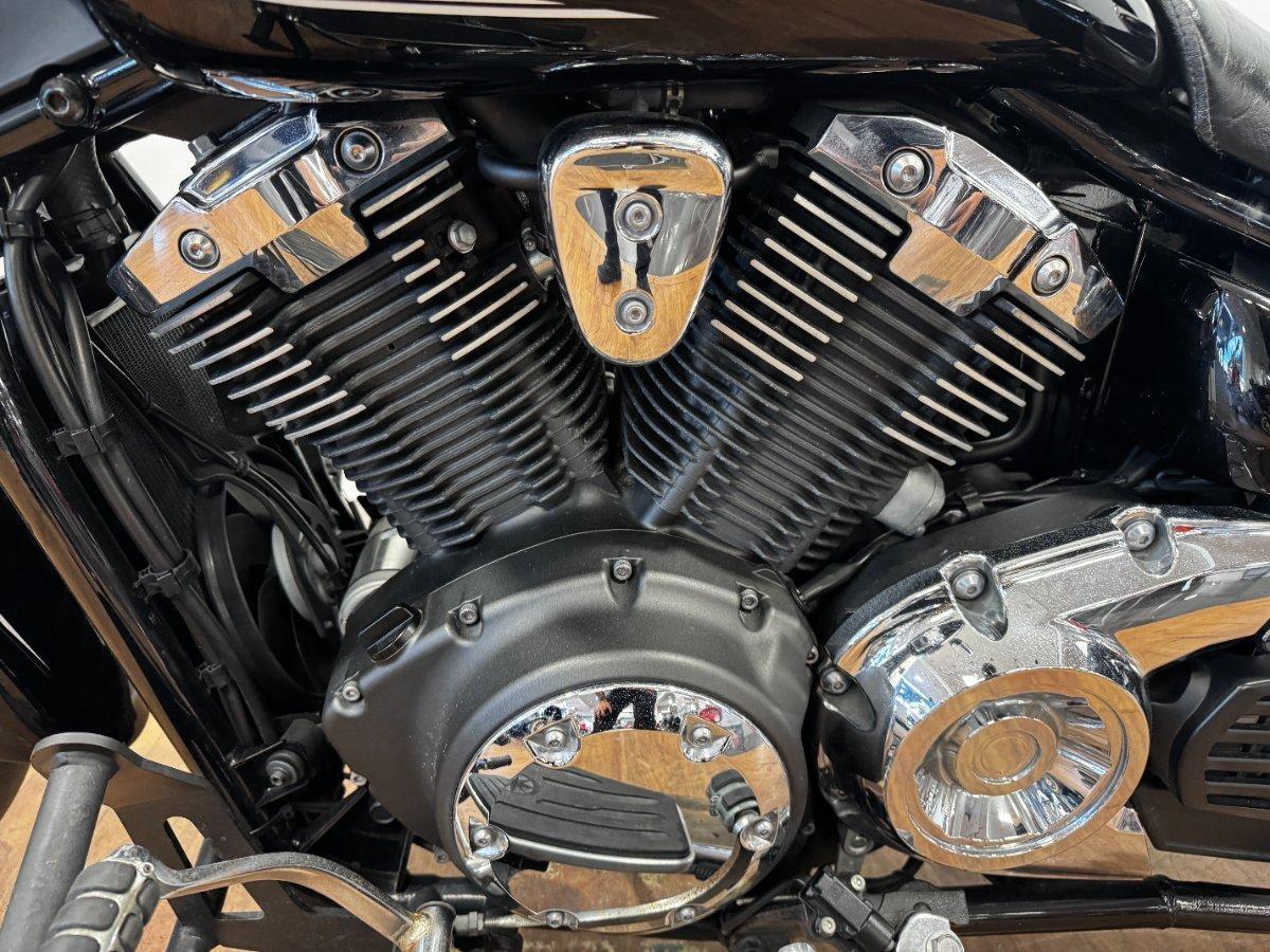 2014 YAMAHA XVS1300A V-STAR CRUISER