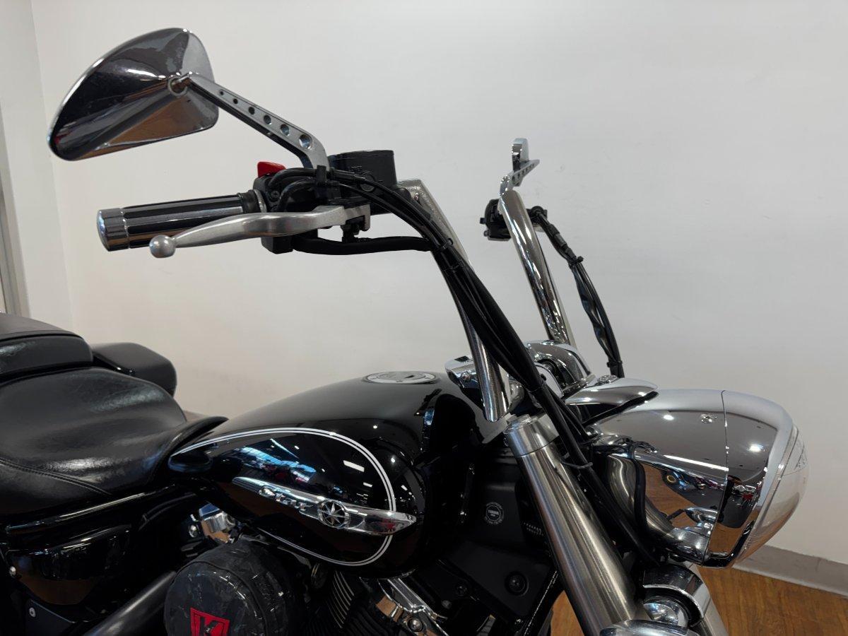2014 YAMAHA XVS1300A V-STAR CRUISER