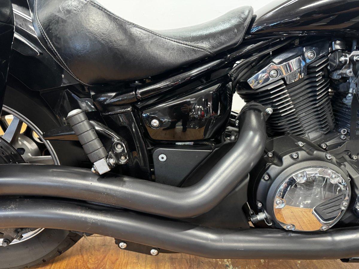 2014 YAMAHA XVS1300A V-STAR CRUISER