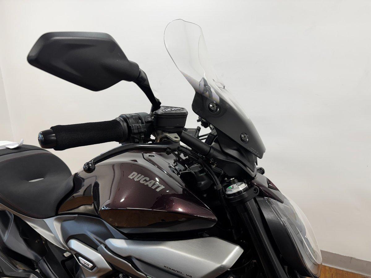 2025 DUCATI XDIAVEL V4 CRUISER
