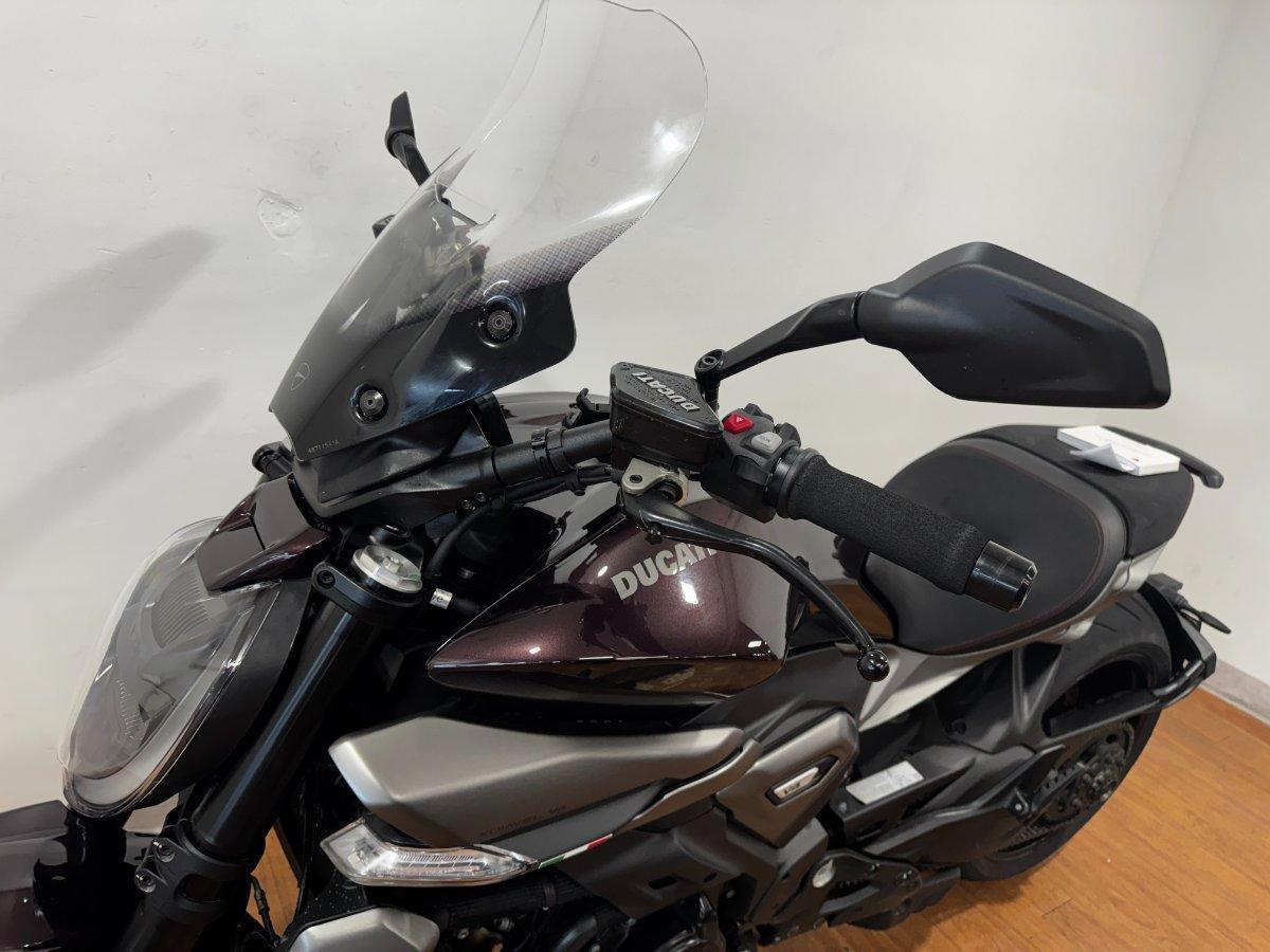2025 DUCATI XDIAVEL V4 CRUISER