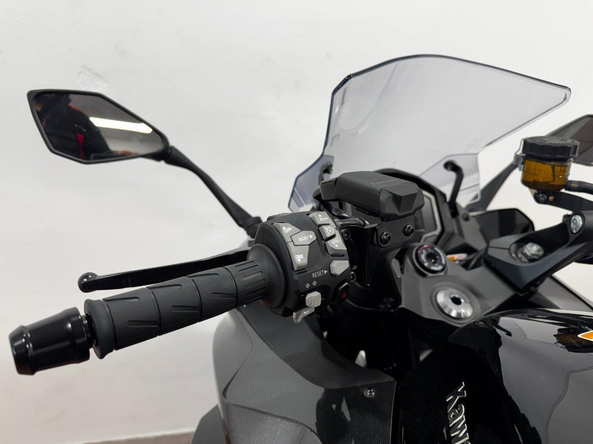 2025 KAWASAKI NINJA 1100SX SPORTS