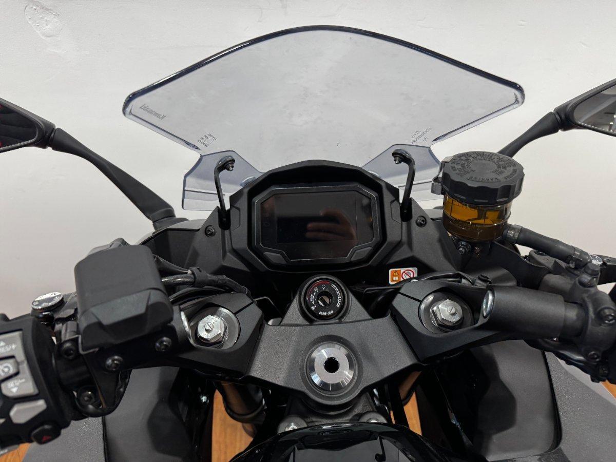 2025 KAWASAKI NINJA 1100SX SPORTS