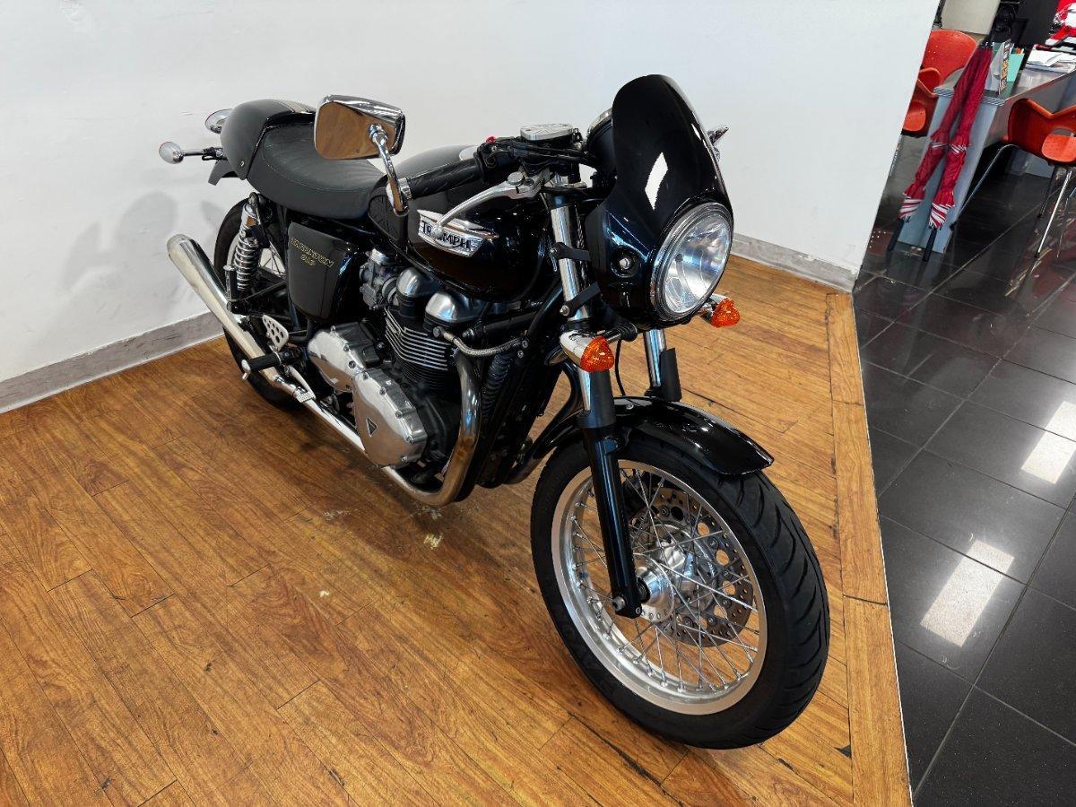 2010 TRIUMPH THRUXTON 900 ROAD