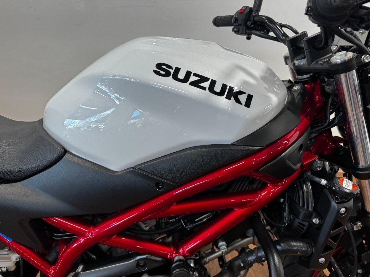2022 SUZUKI SV650 LAMS ABS ROAD