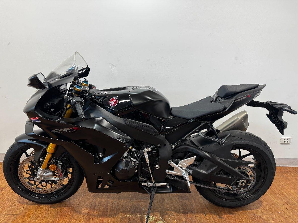2024 HONDA CBR1000RR-R SP (FIREBLADE) ABS ROAD